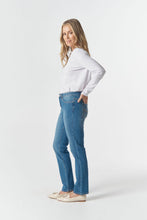 Load image into Gallery viewer, Goondiwindi - Straight Leg Jean - Denim Blue