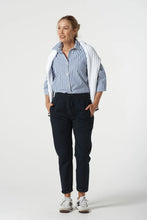 Load image into Gallery viewer, Goondiwindi - Vine Cropped Jogger