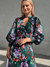 Load image into Gallery viewer, Sacha Drake - Enchanted Garden Dress - Forest Lilac Floral