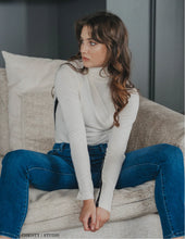 Load image into Gallery viewer, ATTE - Christy Jean - Studio