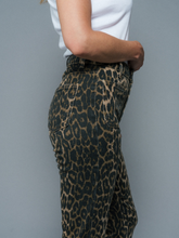 Load image into Gallery viewer, ATTE - Naomi Leopard Jean