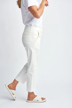 Load image into Gallery viewer, Goondiwindi - Cropped Pant - White