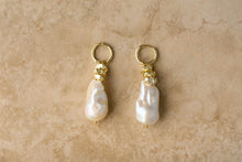 Load image into Gallery viewer, Indigo & Wolfe - Jewel Earrings