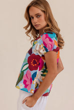 Load image into Gallery viewer, Kaleido - Linen Short Sleeve Bloom Burst Top