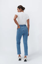 Load image into Gallery viewer, Kireina - Vacay Jean | Raw Hem