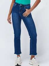 Load image into Gallery viewer, Kireina - Vacay Jean
