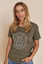 Load image into Gallery viewer, Mos Mosh - Leah Holi Tee - Grape Leaf