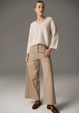 Load image into Gallery viewer, POL - Nara Fringe V Top