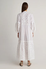 Load image into Gallery viewer, Pearl & Caviar - Mathilda Long Sleeve White Maxi Dress 5196