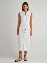 Load image into Gallery viewer, Pearl & Caviar - Dress 5195