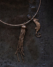 Load image into Gallery viewer, Pesci - Cavallucio Large Marino Pendant