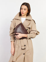 Load image into Gallery viewer, Saben - Gani Shoulder Bag - Espresso Croc