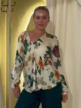 Load image into Gallery viewer, Scandi & Co - Autumn Donna Blouse