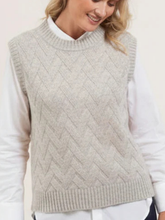 Load image into Gallery viewer, See Saw - Cashfeel Knit Vest - Wheat