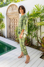 Load image into Gallery viewer, See Saw - Linen 7/8 Flat Front Pants - Tokyo Streets