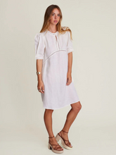 Load image into Gallery viewer, State of Embrace - Sculpt Mini - Alabaster