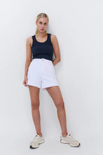 Load image into Gallery viewer, Kireina - Sydney Short - Snow White