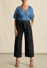 Load image into Gallery viewer, Zoe Kratzmann - Trace Top