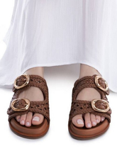Load image into Gallery viewer, Carmela - 163058 Sandal - Camel