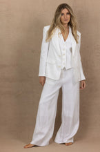 Load image into Gallery viewer, Joey the Label | Boyfriend Jacket | Bianco