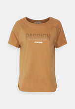 Load image into Gallery viewer, Mos Mosh | Leni Tee