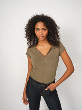 Load image into Gallery viewer, Mos Mosh - Troy Tee SS
