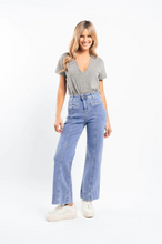 Load image into Gallery viewer, Kireina Charlie - Jean - 70&#39;s Blue
