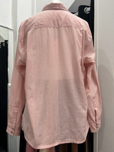 Load image into Gallery viewer, Natasha - Ivy Button Shirt - Dusty Pink
