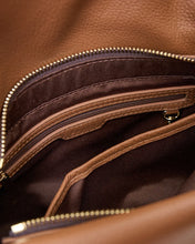 Load image into Gallery viewer, Saben - Beckett Crossbody - Tan Luxe
