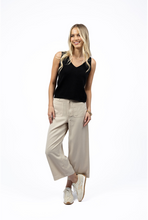 Load image into Gallery viewer, Humidity - Amour Tank
