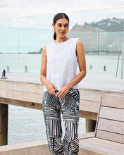 Load image into Gallery viewer, Foil - Braidy Bunch Top
