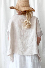 Load image into Gallery viewer, Bohemiana - Hana Linen Shirt
