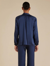 Load image into Gallery viewer, Alessandra - Analise Top Silk - Navy
