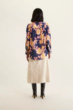 Load image into Gallery viewer, Alessandra - Soho Shirt - Forest Lulu
