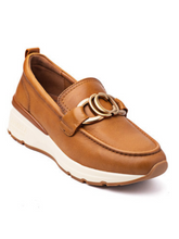 Load image into Gallery viewer, Carmela - 161822 Camel Loafer
