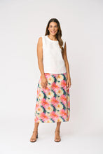 Load image into Gallery viewer, Foil - Braidy Bunch Top
