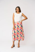 Load image into Gallery viewer, Foil - Braidy Bunch Top
