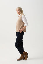 Load image into Gallery viewer, Goondiwindi - Vest With Side Slits - Oatmeal

