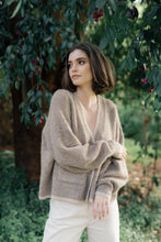 Load image into Gallery viewer, Humidity - Romi Cardi - Hazelnut/Cream
