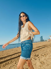 Load image into Gallery viewer, Hyannyeo - Traverti Play Patch Vest
