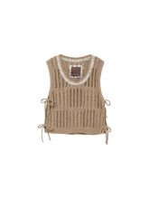 Load image into Gallery viewer, Hyannyeo - Traverti Play Patch Vest
