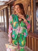 Load image into Gallery viewer, Place Du Soleil - Birds Jacket
