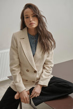 Load image into Gallery viewer, Kireina - Amaya Jacket - Cream
