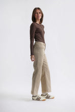 Load image into Gallery viewer, Kireina - Freya Plait Jean
