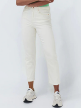 Load image into Gallery viewer, Kireina - Rose Jean
