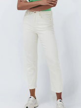 Load image into Gallery viewer, Kireina - Rose Jean
