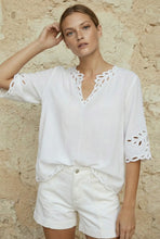 Load image into Gallery viewer, Lola - Cordelia Shirt - White
