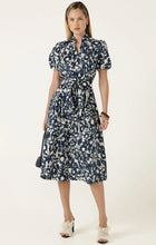 Load image into Gallery viewer, Sacha Drake - Bateau Shirtmaker
