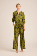Load image into Gallery viewer, Lola - Scarlett Shirt - Olive
