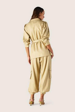 Load image into Gallery viewer, MOS - Rita Pants - Classic Beige
